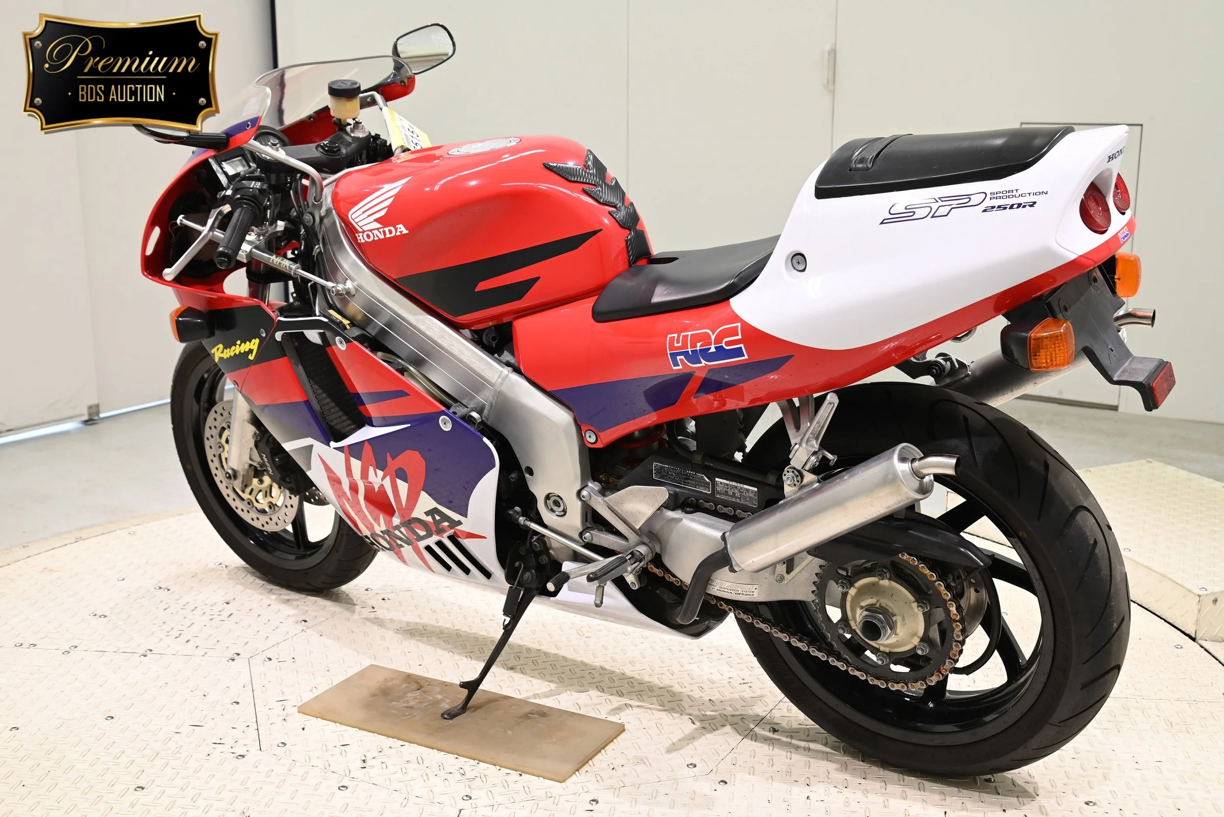 純正新品未使用MC28SPロスマンズテールカウル NSR250SP MC28 ロスマンズ 純正サイレンサー 【公式通販】